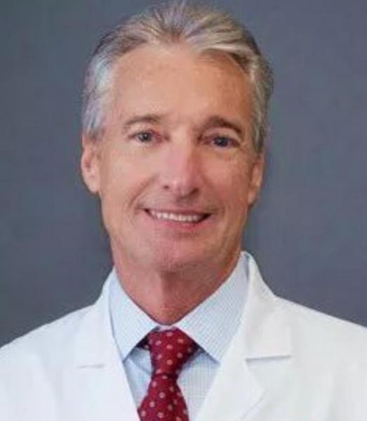 HAL C. DANZER,M.D.丹泽医生